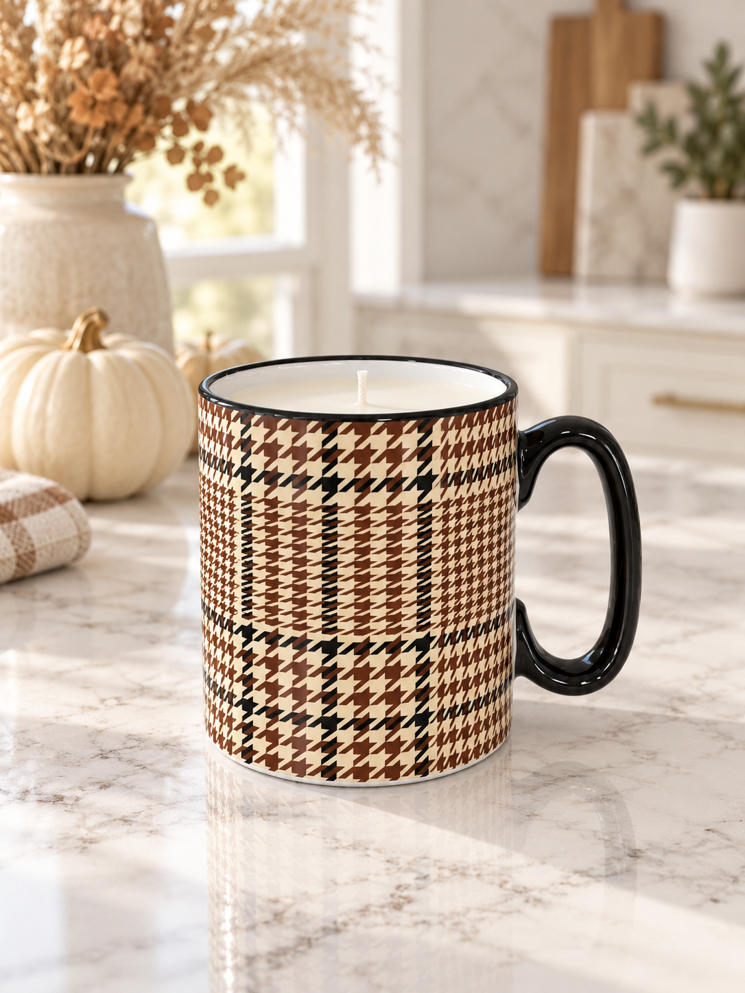 Fall Houndstooth Plaid Mug Candle | Everlasting Autumn - sandalwood, autumn spices & fresh fig